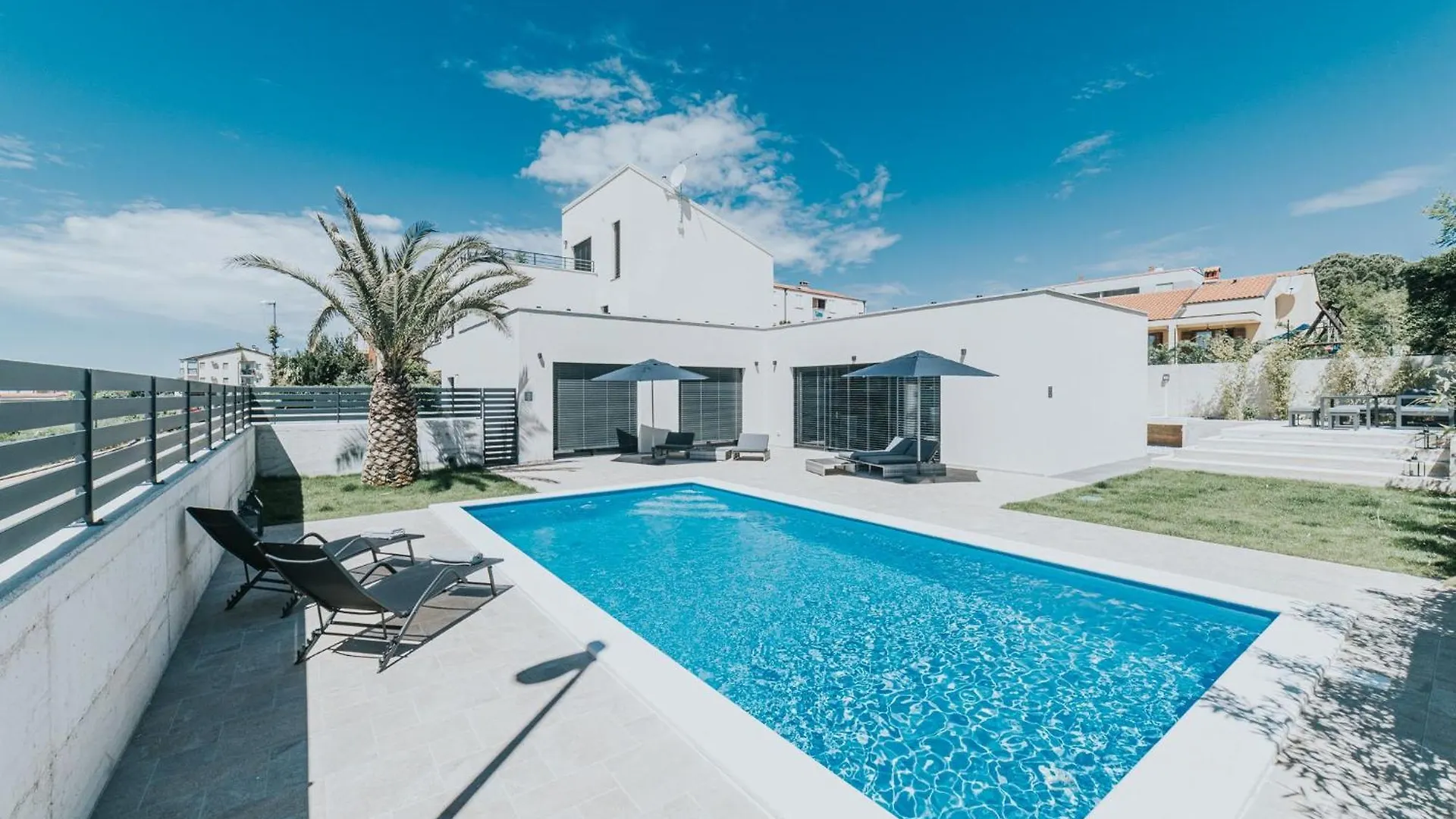 Haus In Novigrad Mit Privatem Pool Villa Karpinjan